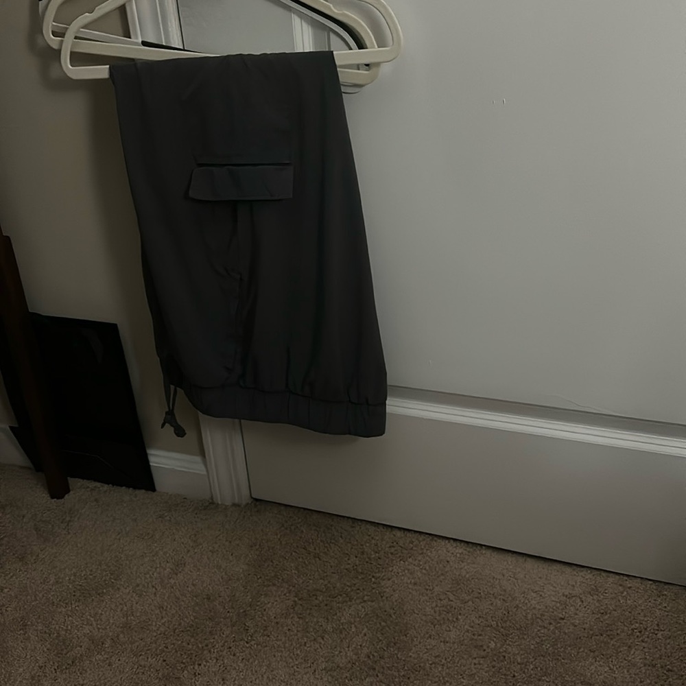Grey joggers like new